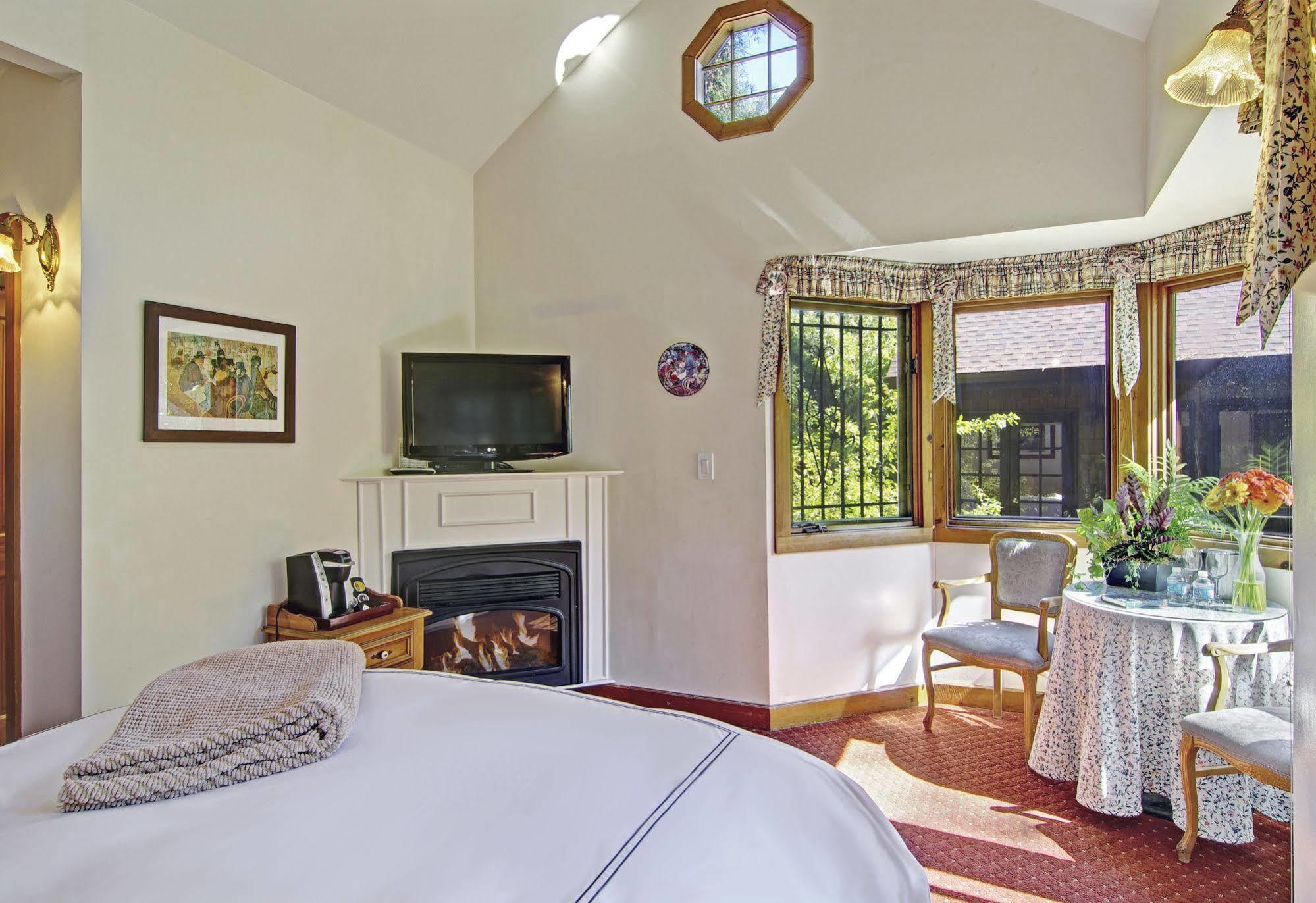 The Babbling Brook Inn Santa Cruz Ngoại thất bức ảnh