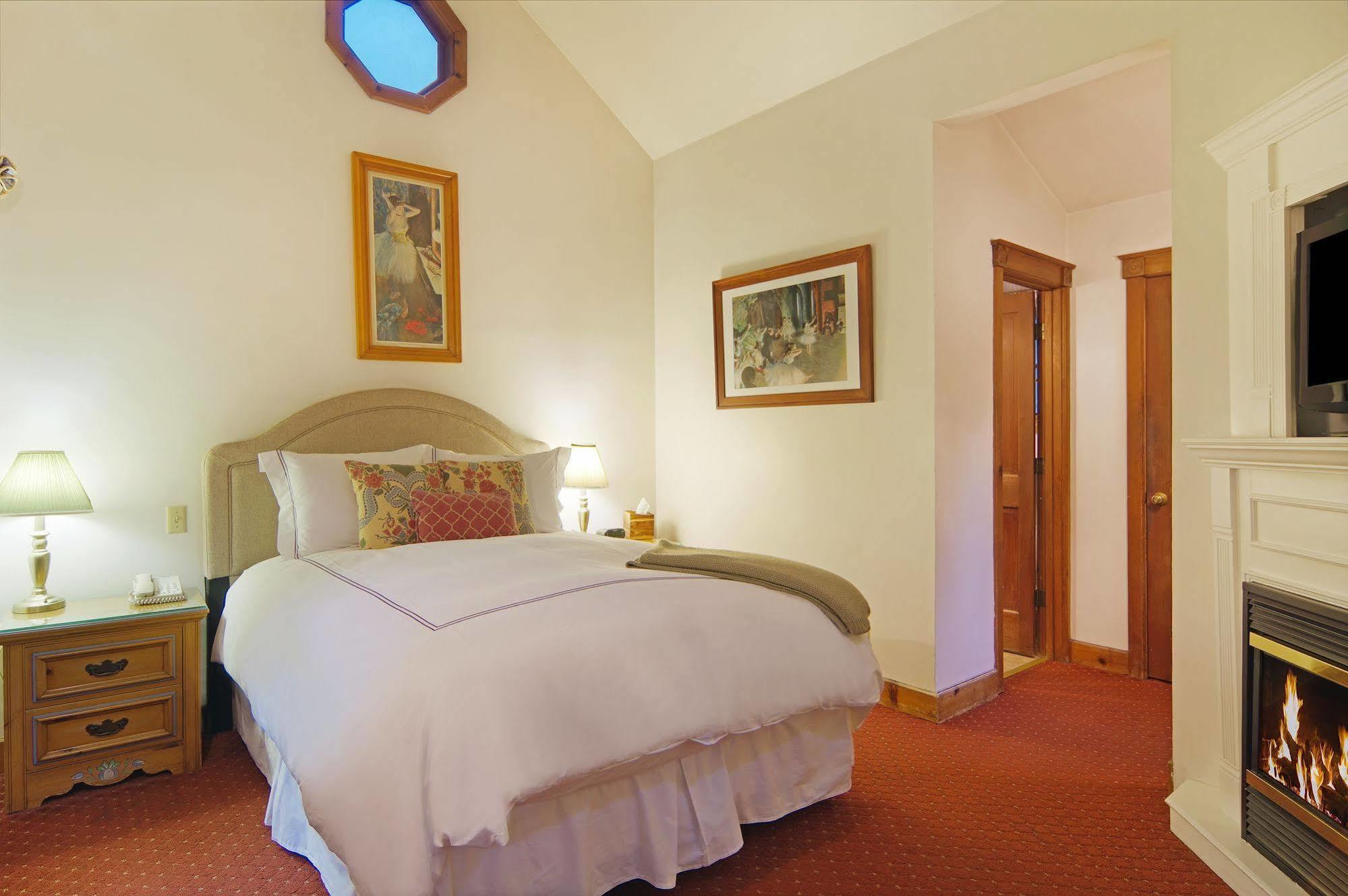 The Babbling Brook Inn Santa Cruz Ngoại thất bức ảnh